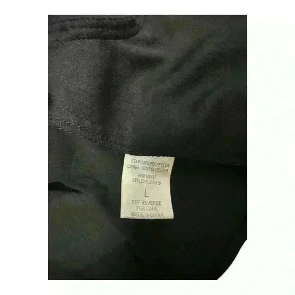 FAVLUX Black Sweetheart Puff Sleeve Blouse with 3 Toe Closure Detail, L - Picture 6 of 6